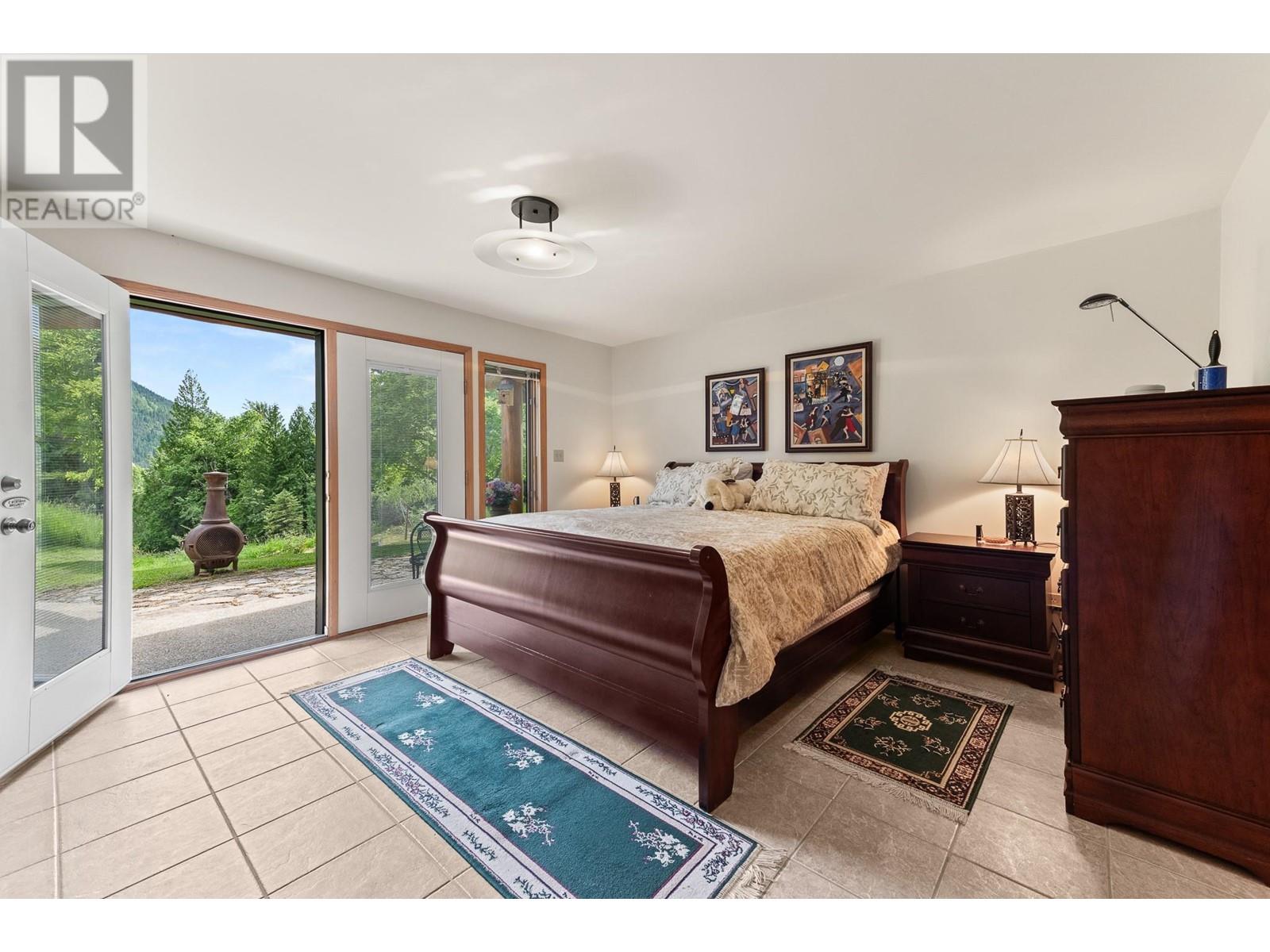 16749 Crawford Creek Road, Crawford Bay