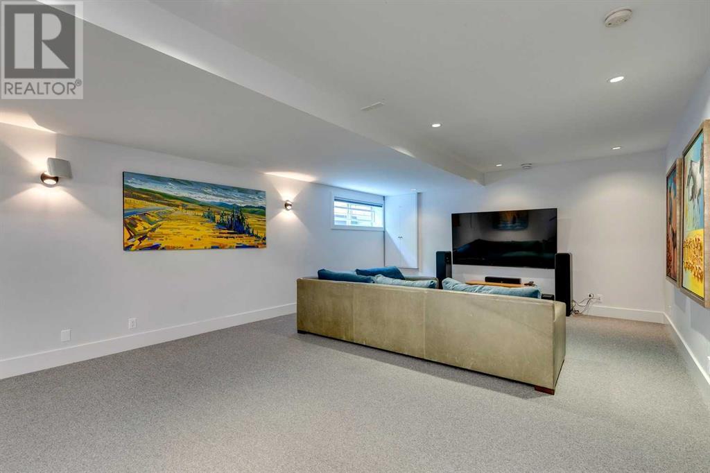 Single Family House for Sale in  Premier Way SW Upper Mount Royal Calgary 