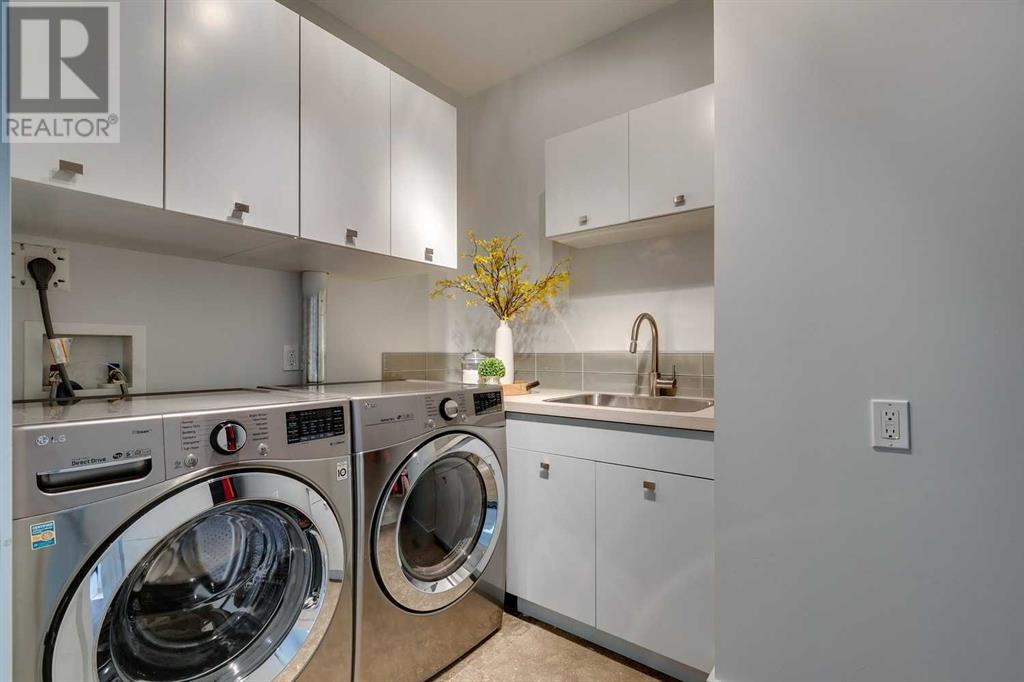 Single Family House for Sale in  Premier Way SW Upper Mount Royal Calgary 