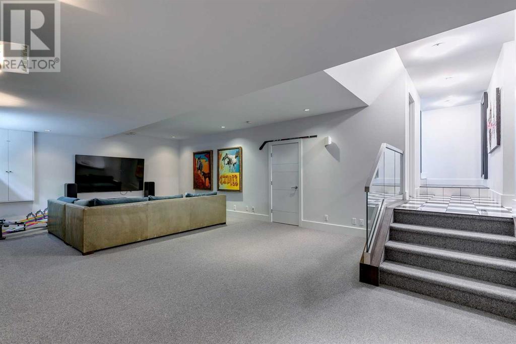 Single Family House for Sale in  Premier Way SW Upper Mount Royal Calgary 