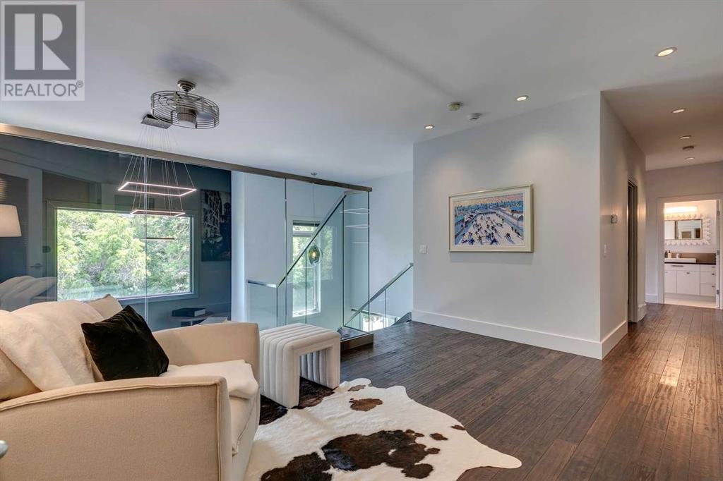 Single Family House for Sale in  Premier Way SW Upper Mount Royal Calgary 