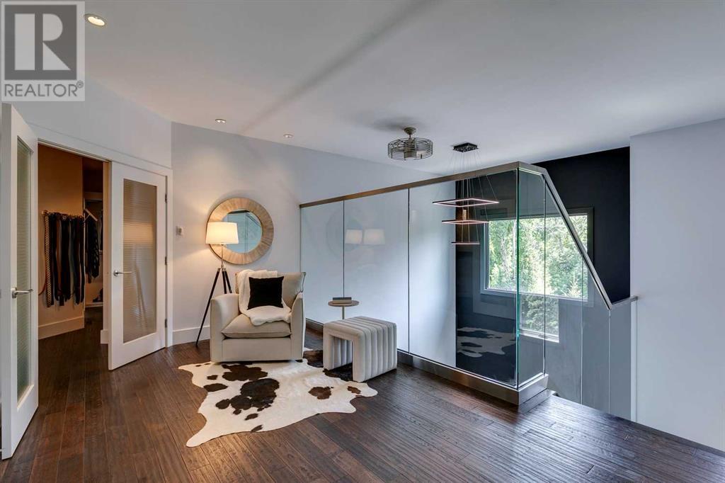 Single Family House for Sale in  Premier Way SW Upper Mount Royal Calgary 