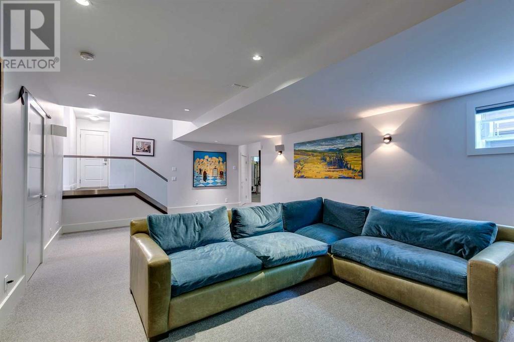 Single Family House for Sale in  Premier Way SW Upper Mount Royal Calgary 