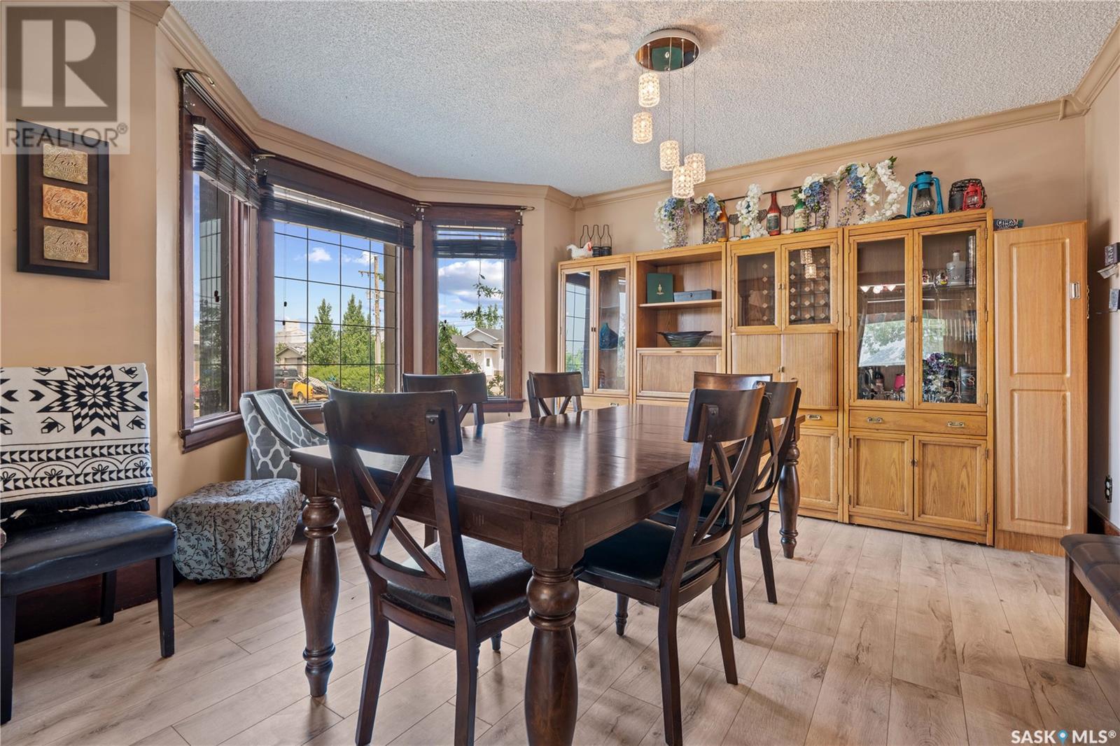 Photo 8 of 205 5th Avenue E, Gravelbourg SK