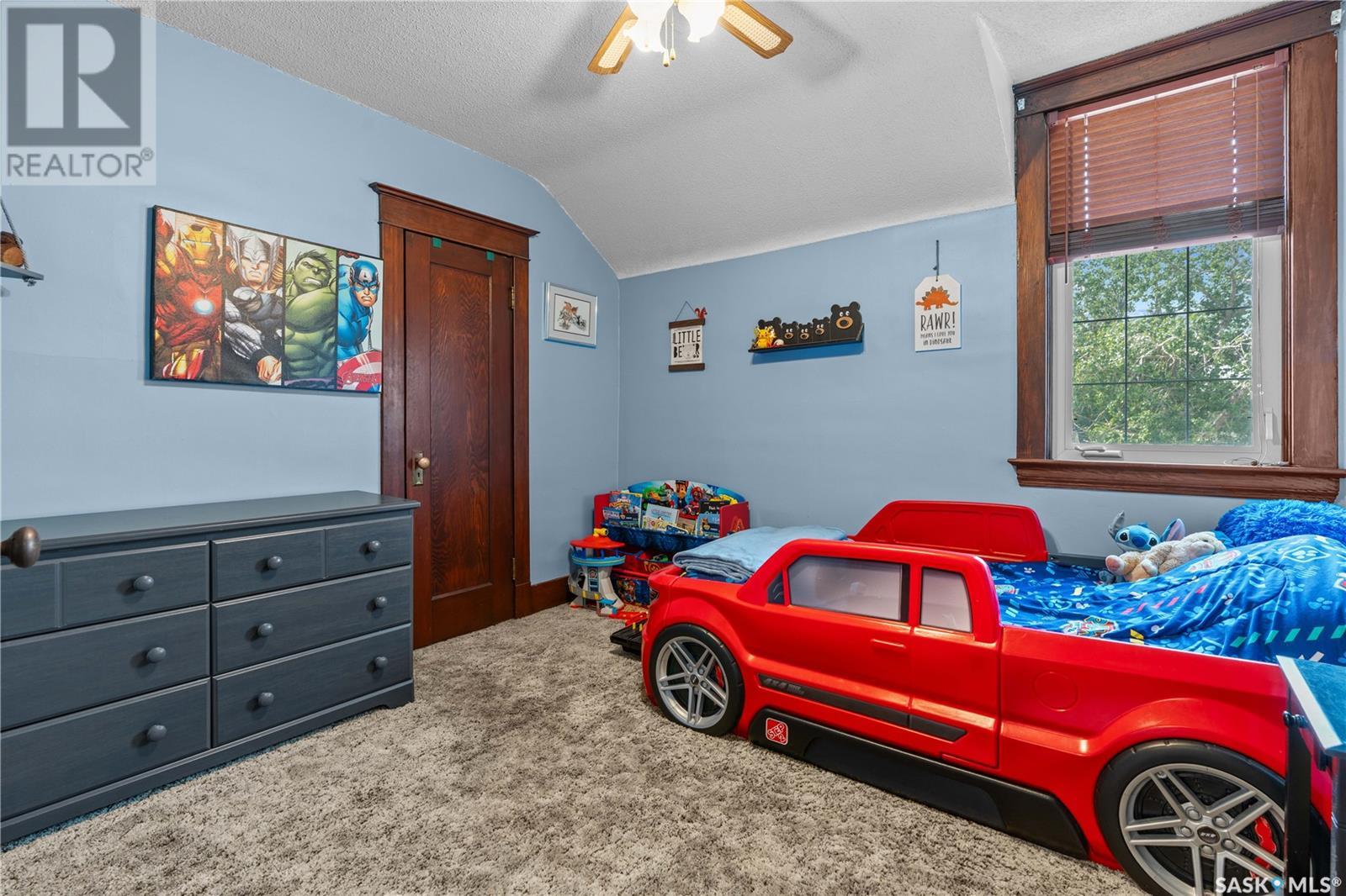 Photo 25 of 205 5th Avenue E, Gravelbourg SK