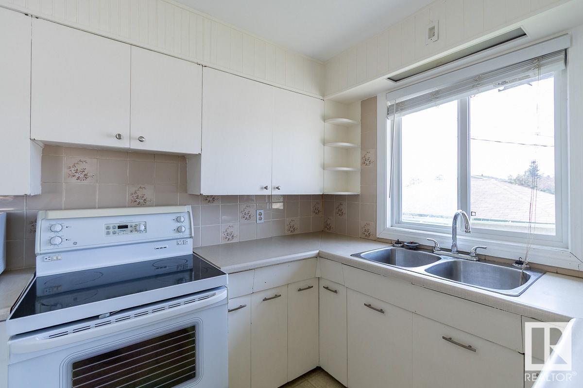 Single Family House Bungalow for Sale in  and   AV NW Edmonton 