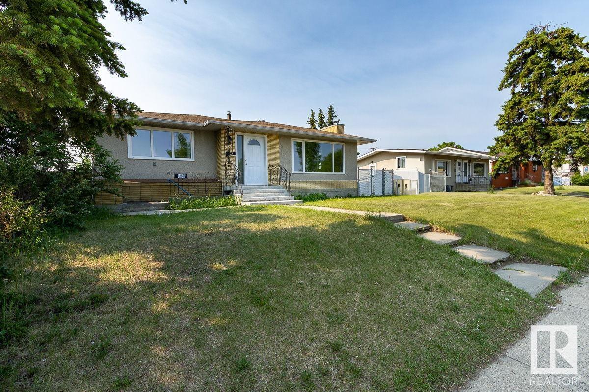 8911 and 8913 132 AV NW, Edmonton, Alberta