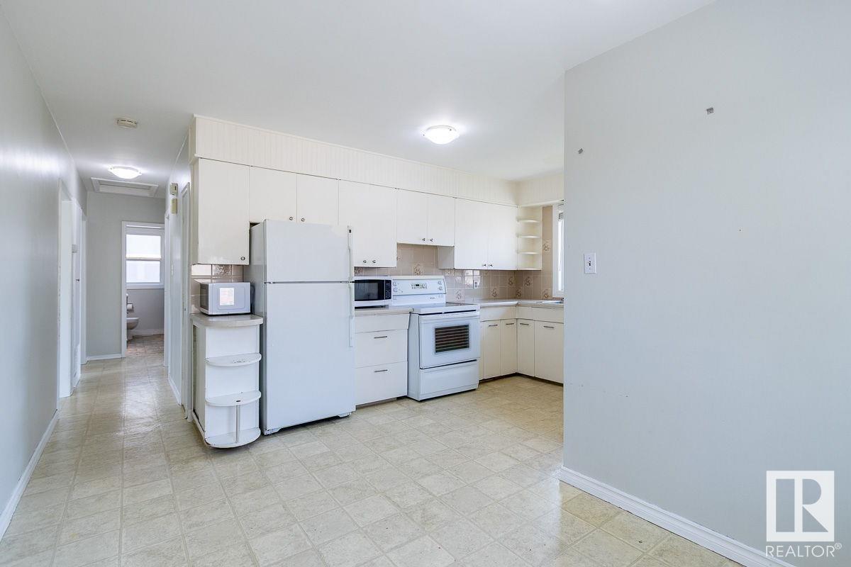 Single Family House Bungalow for Sale in  and   AV NW Edmonton 