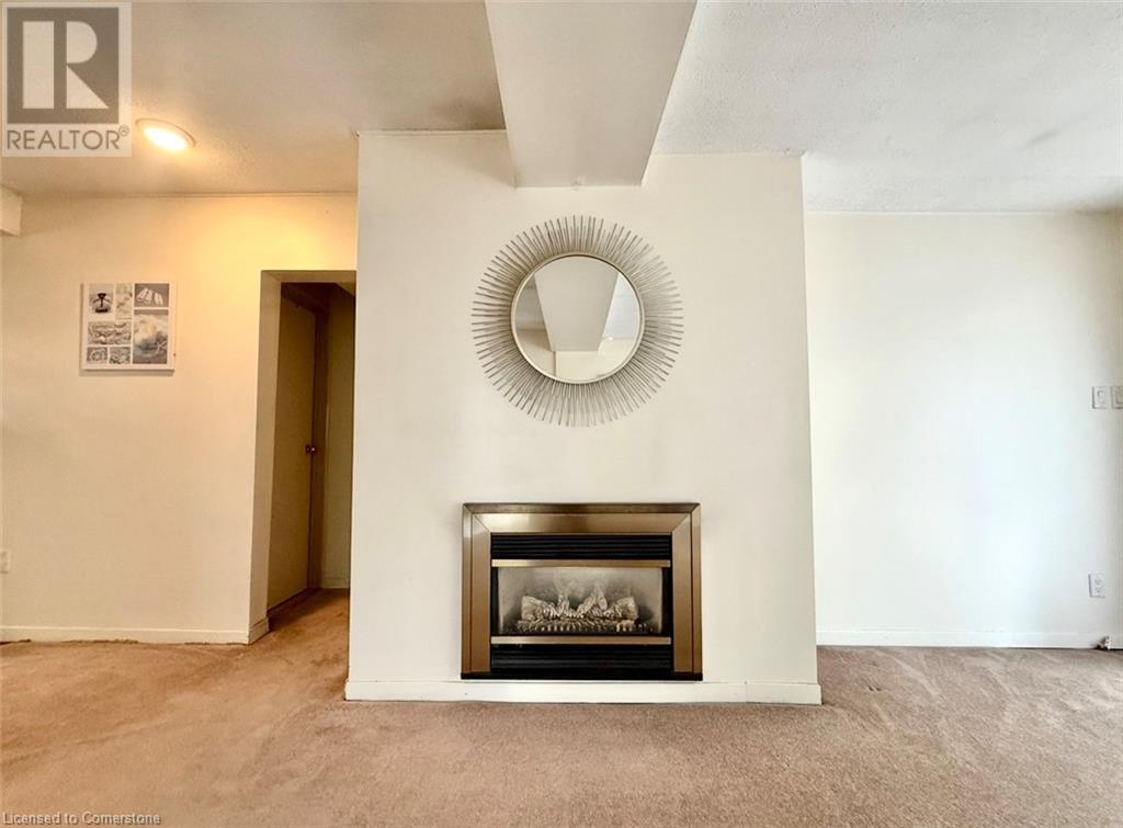 Photo 34 of 115 Beach Boulevard, Hamilton ON