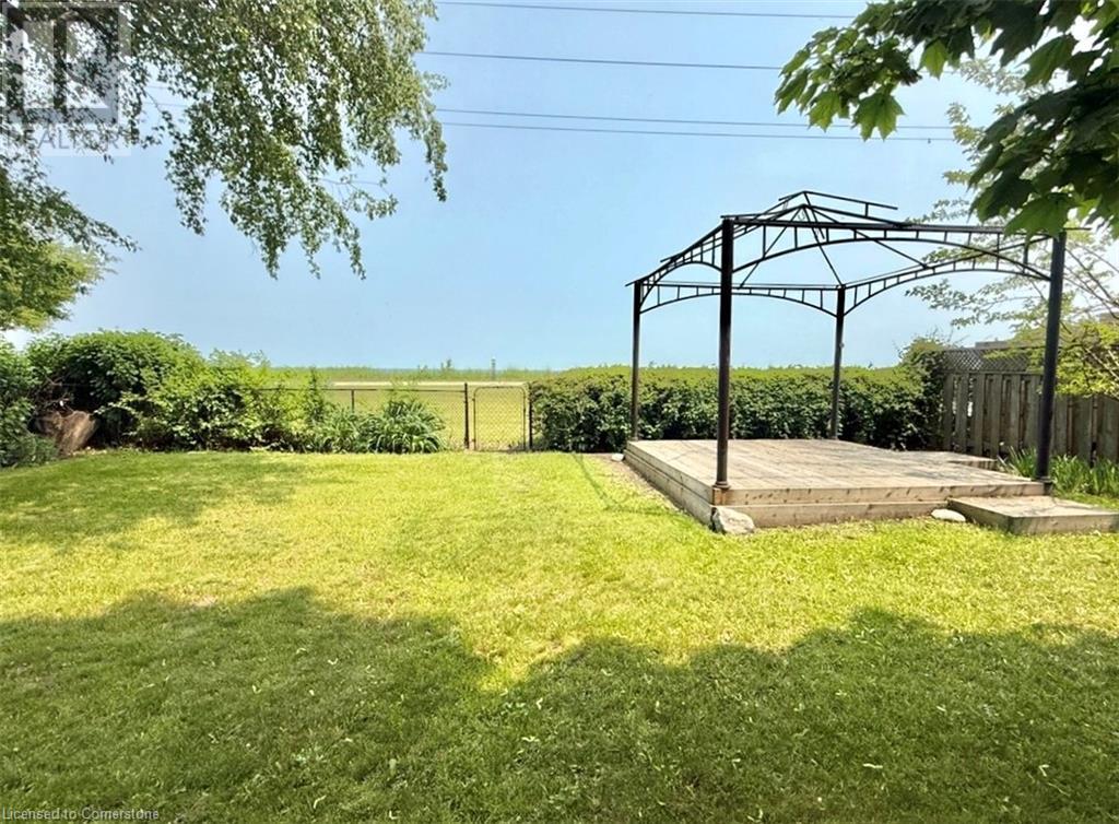 Photo 17 of 115 Beach Boulevard, Hamilton ON