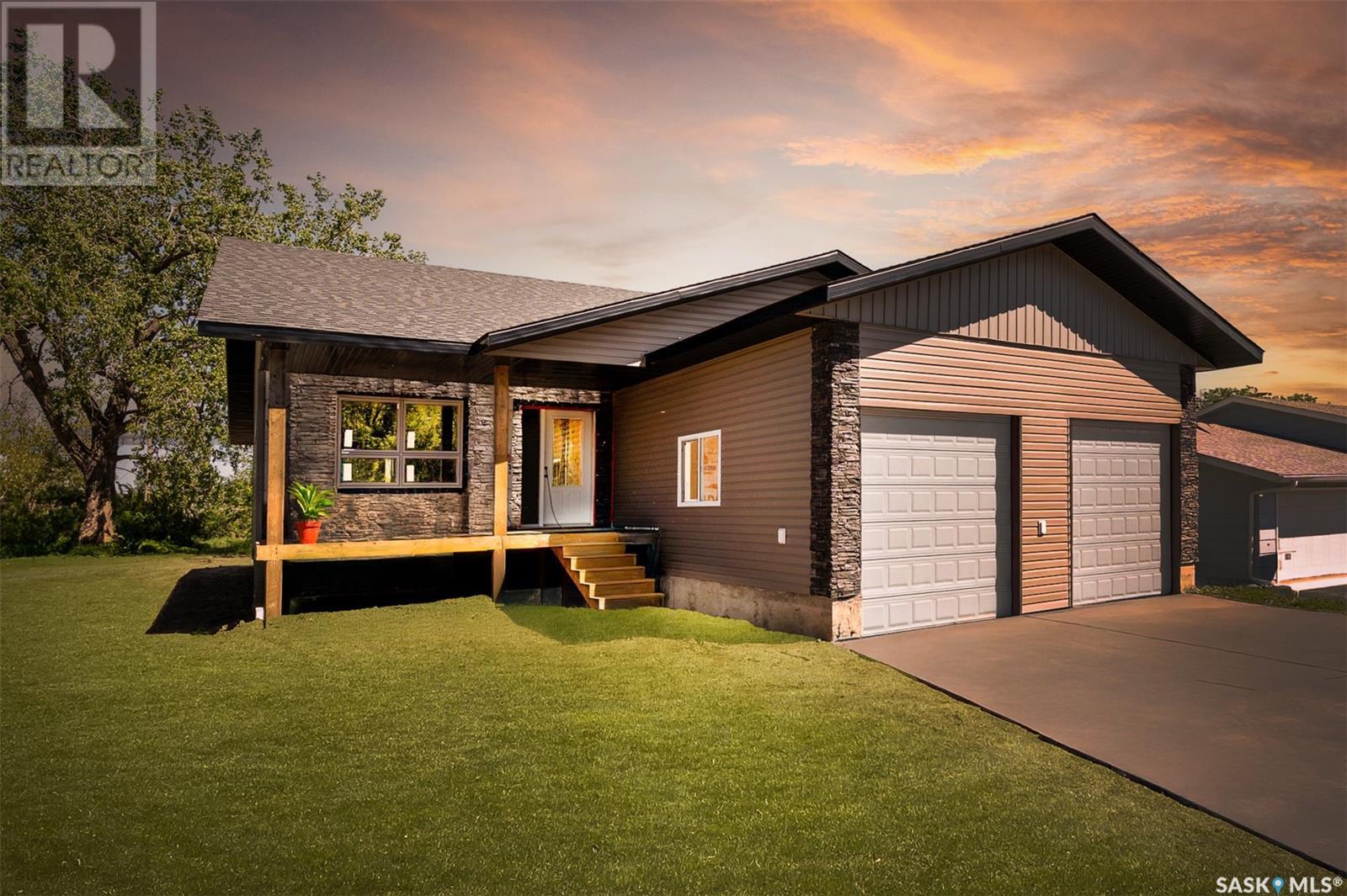 Photo 1 of 118 Kamas Street, Mortlach SK
