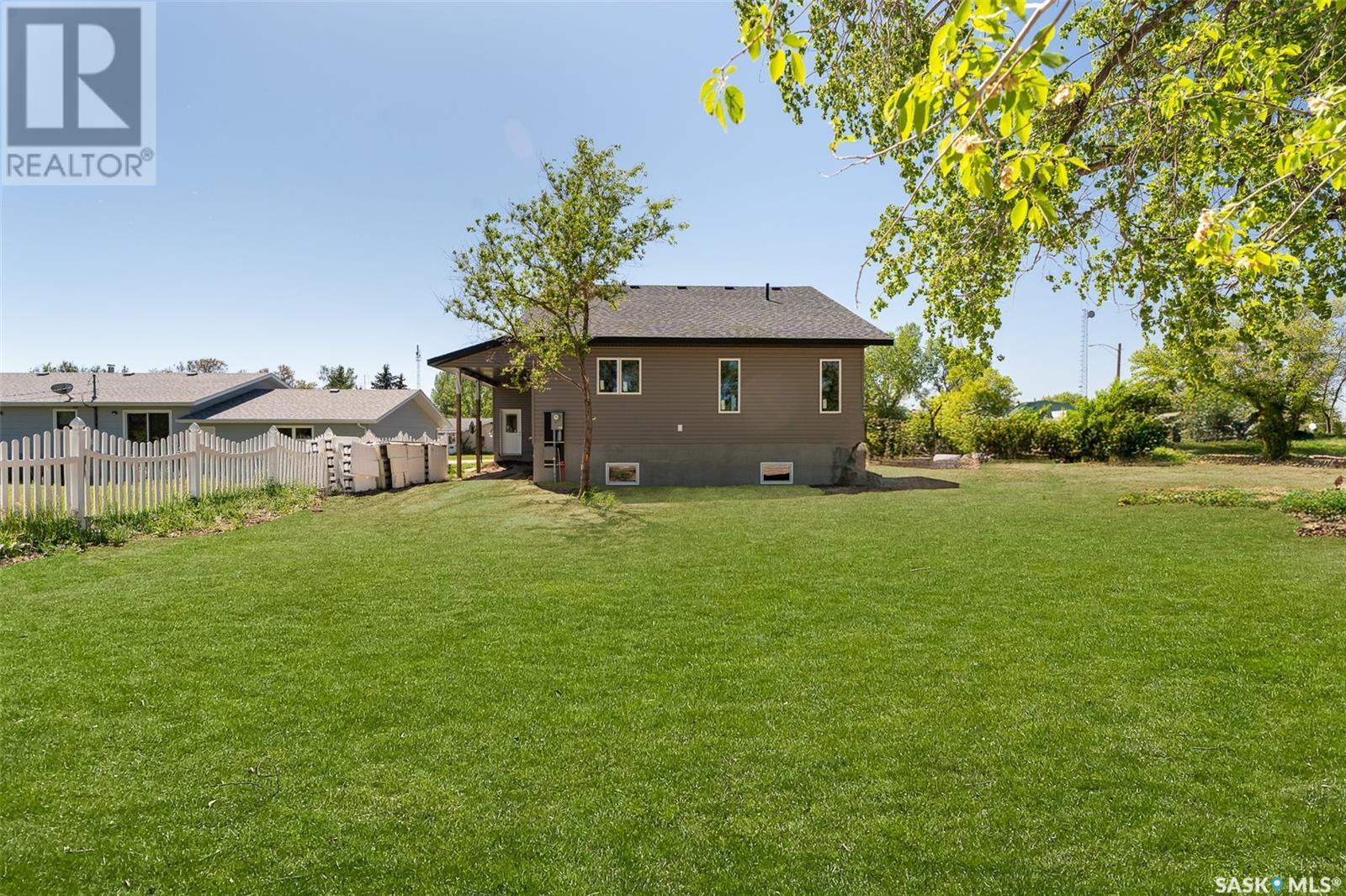Photo 17 of 118 Kamas Street, Mortlach SK