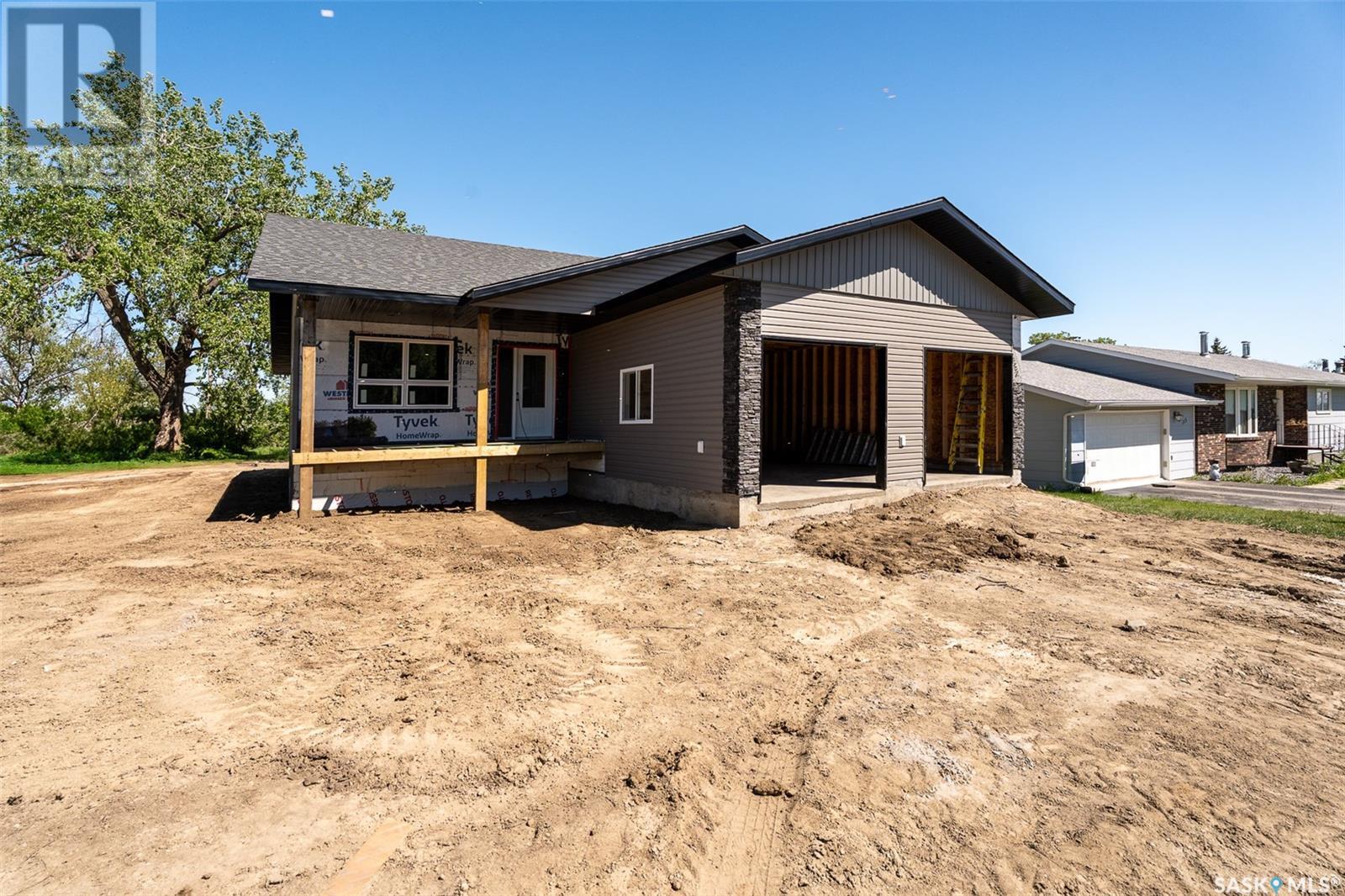 Photo 6 of 118 Kamas Street, Mortlach SK
