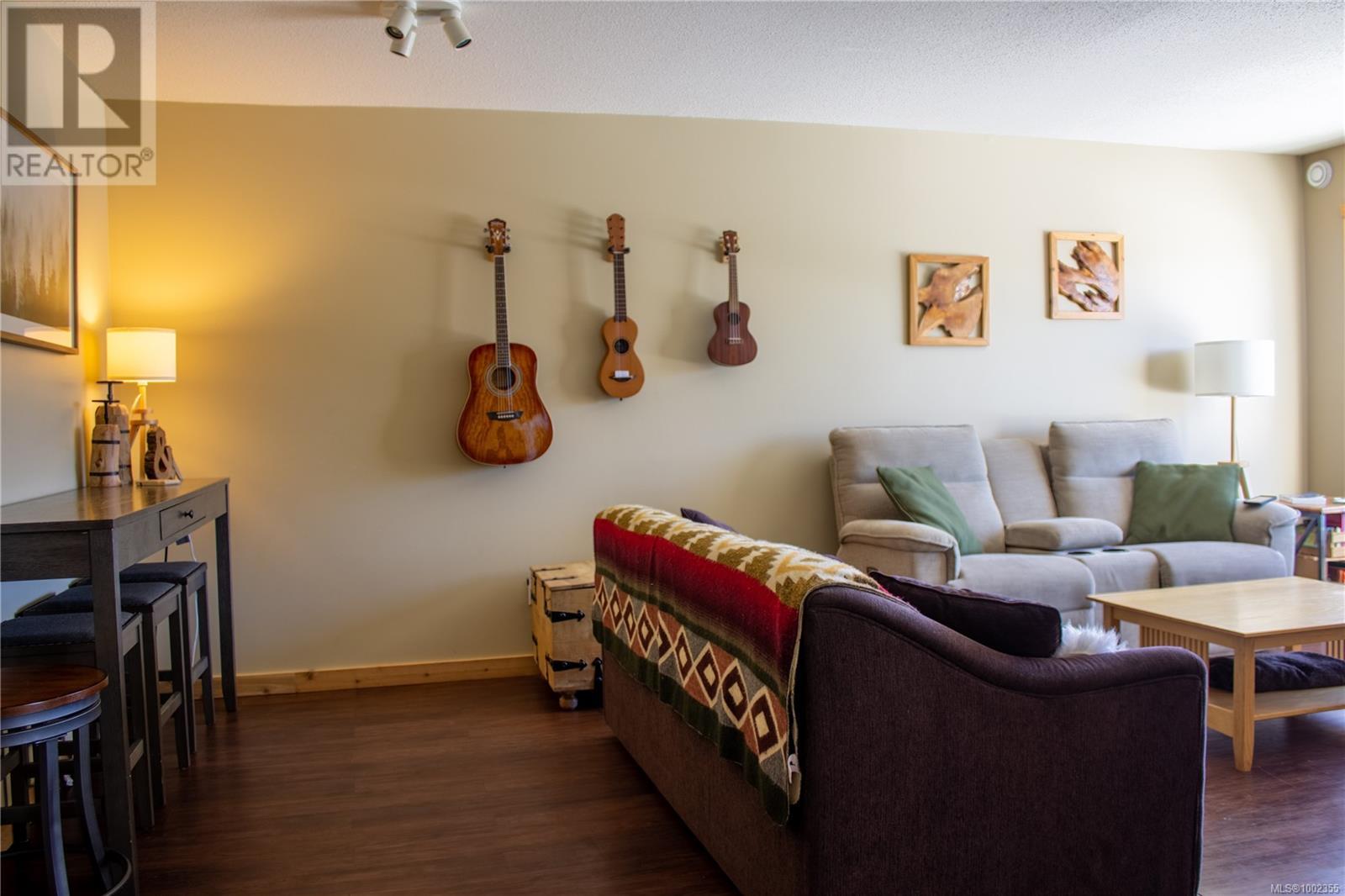 Photo 4 of 106 1105 Henry Rd, Courtenay BC