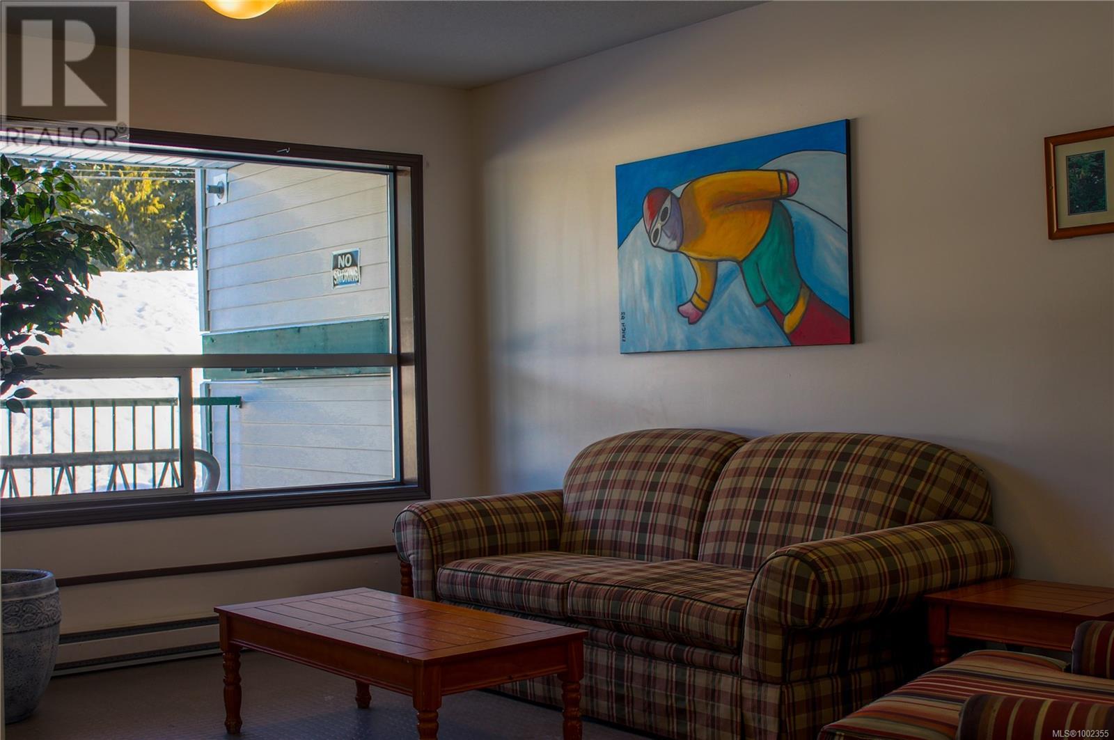 Photo 12 of 106 1105 Henry Rd, Courtenay BC