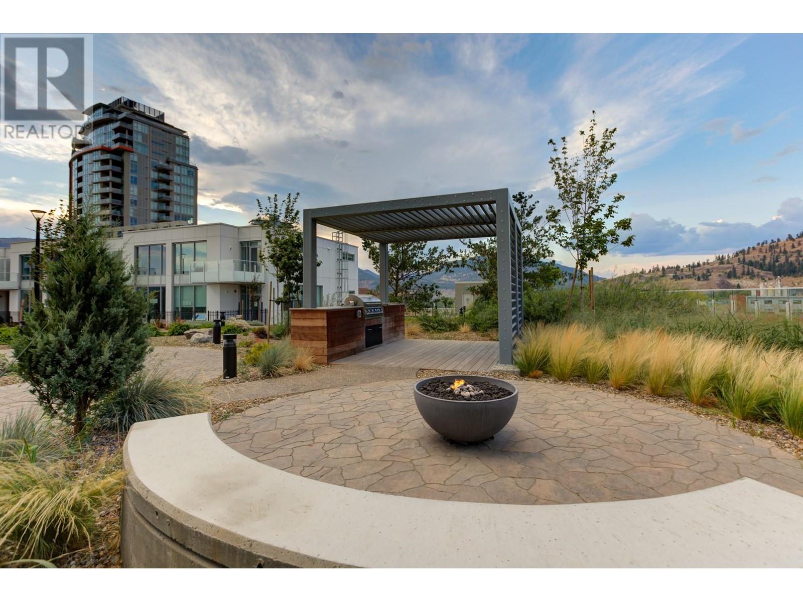 1102 1191 Sunset Drive, Kelowna
