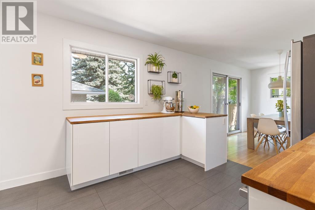 Single Family House Bungalow for Sale in  Rosehill Drive NW Rosemont Calgary 