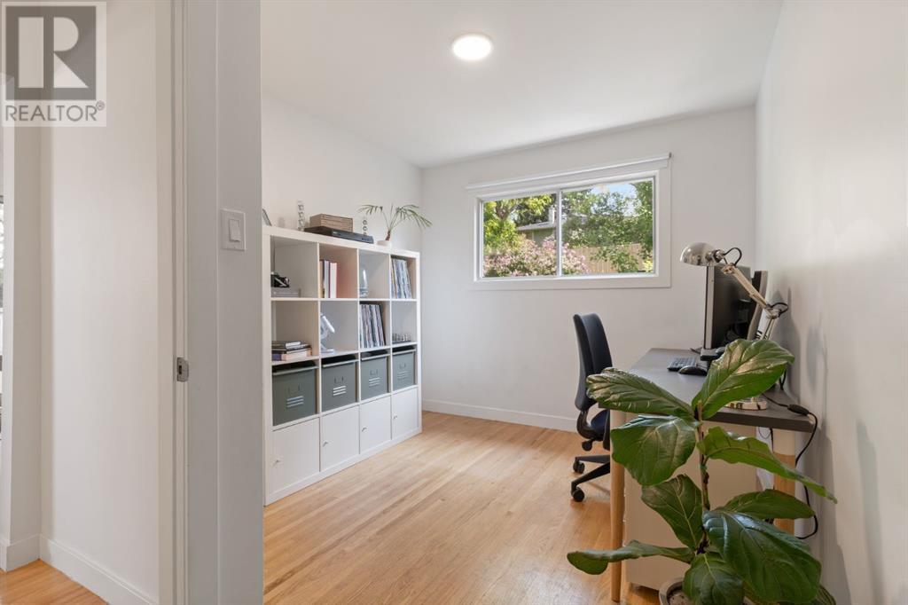 Single Family House Bungalow for Sale in  Rosehill Drive NW Rosemont Calgary 