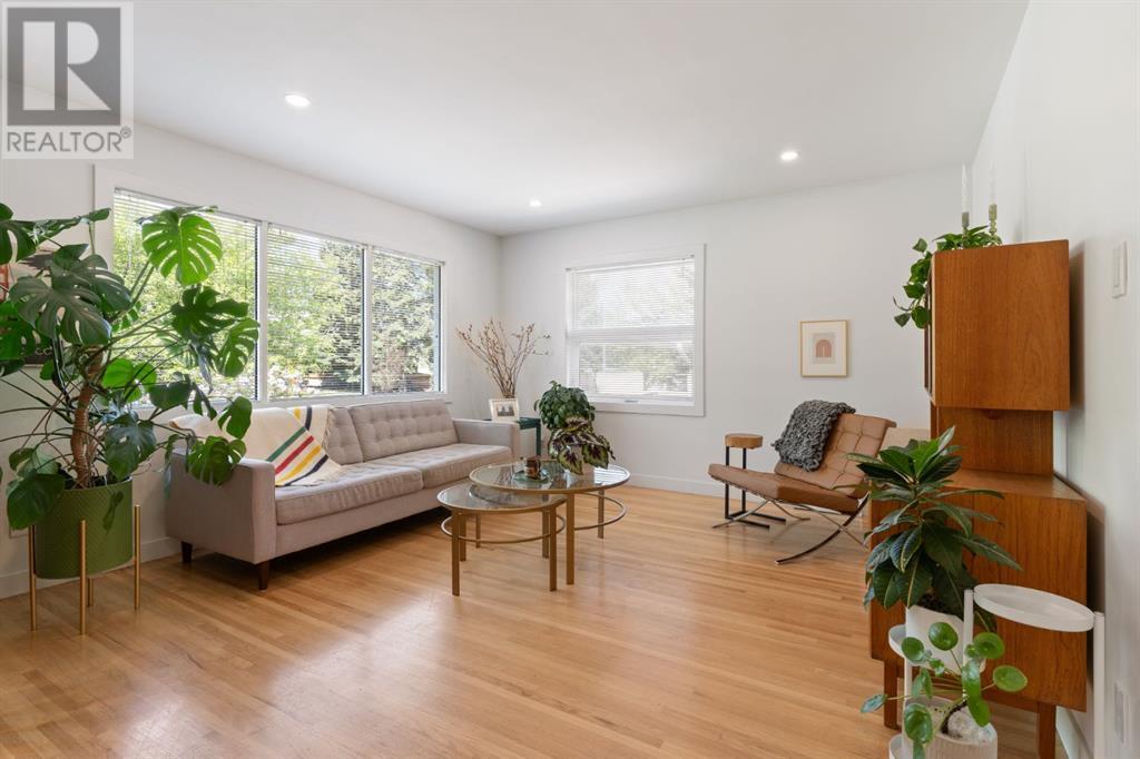 Single Family House Bungalow for Sale in  Rosehill Drive NW Rosemont Calgary 