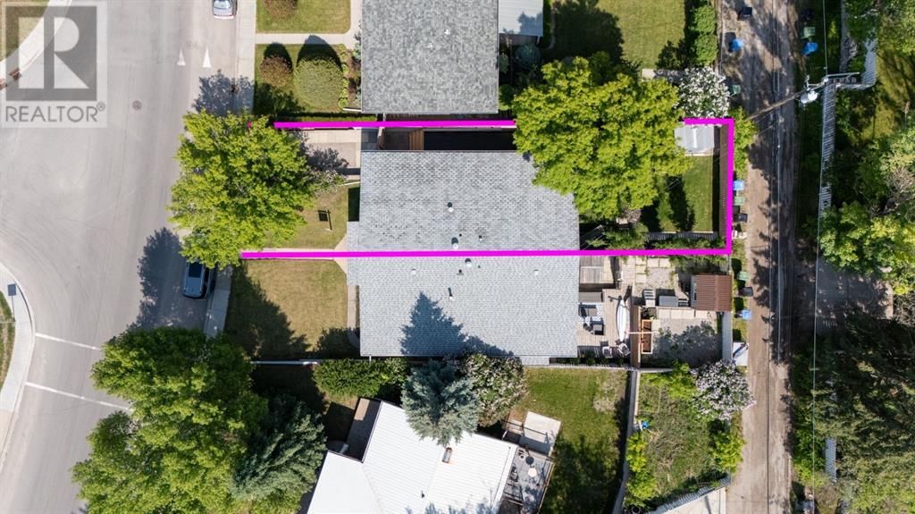 Single Family House Bungalow for Sale in  Rosehill Drive NW Rosemont Calgary 