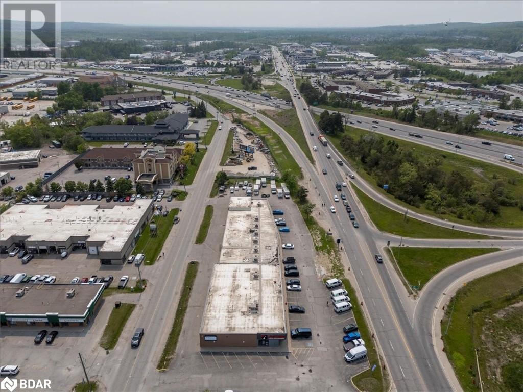 Photo 3 of 303 Dunlop Street W Unit 3 4, Barrie ON
