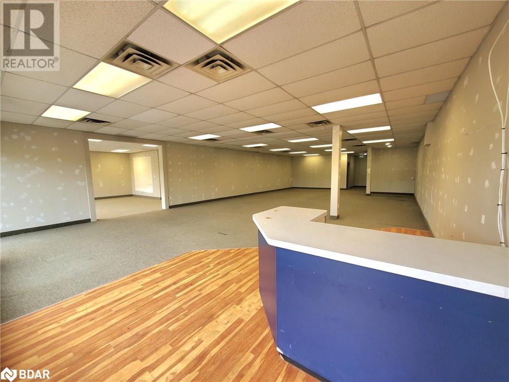 Photo 13 of 303 Dunlop Street W Unit 3 4, Barrie ON