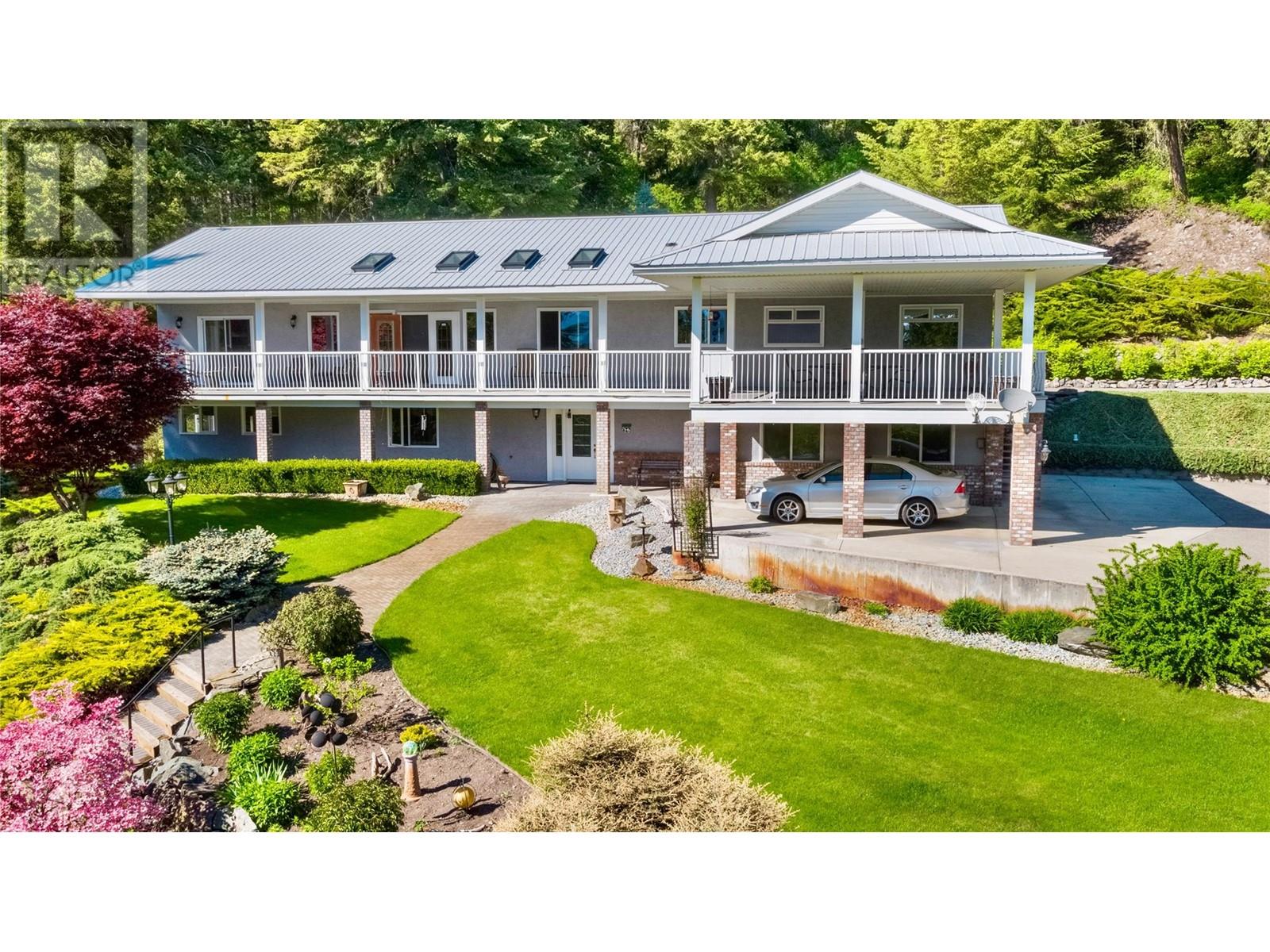 Photo 14 of 3855 Turner Road, Tappen BC