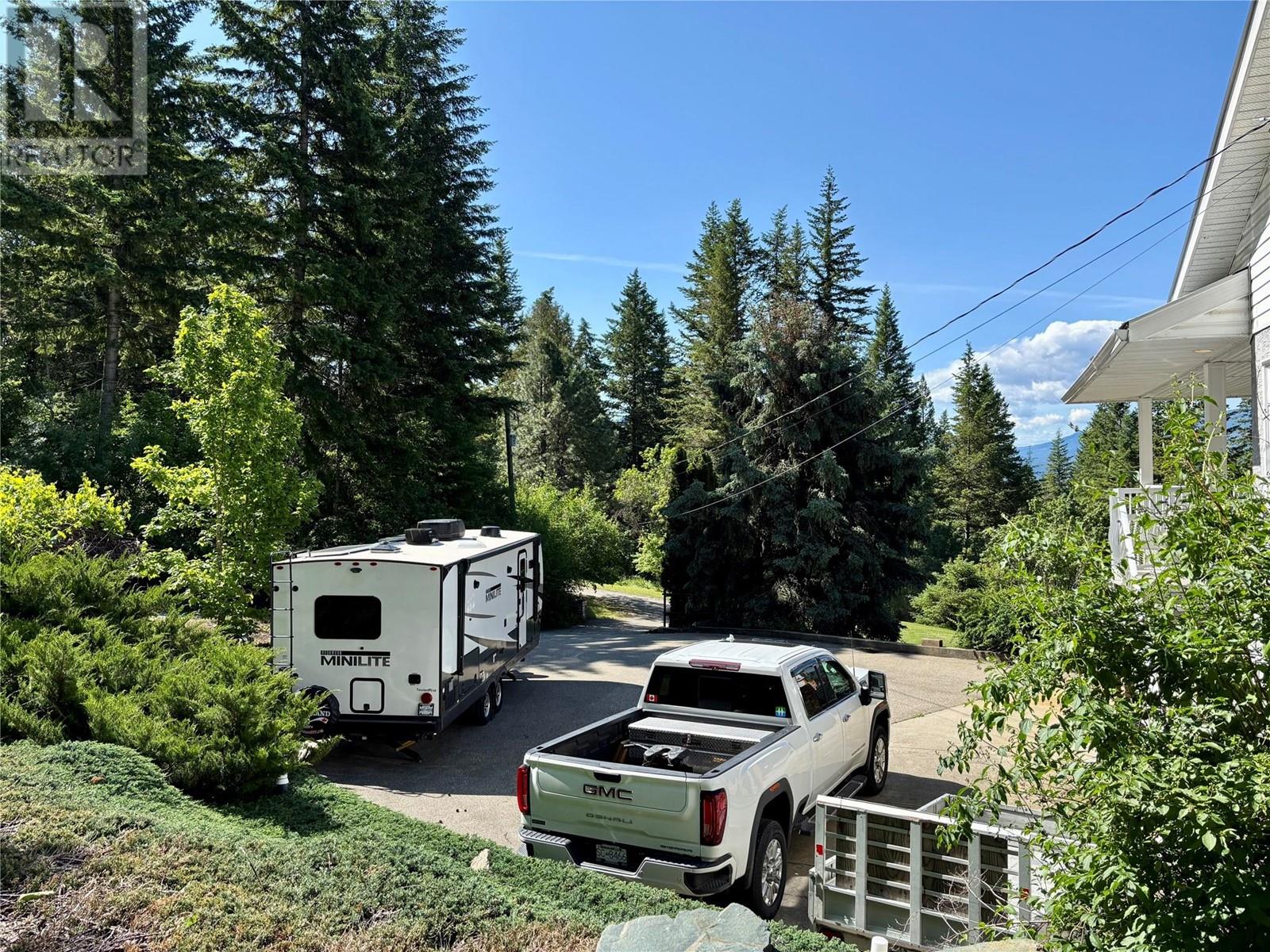 Photo 17 of 3855 Turner Road, Tappen BC