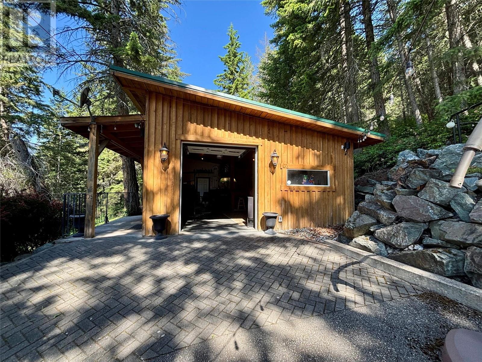 Photo 15 of 3855 Turner Road, Tappen BC