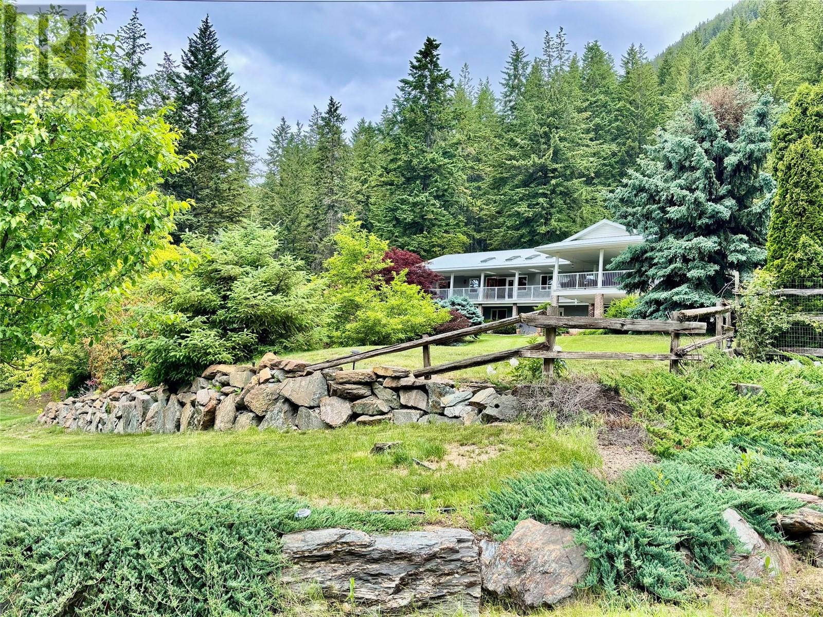 Photo 40 of 3855 Turner Road, Tappen BC
