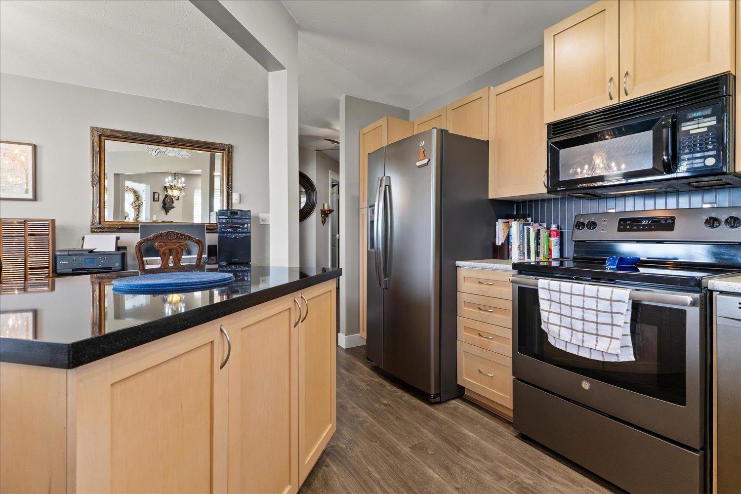 Photo 14 of 316 32725 George Ferguson Way, Abbotsford BC