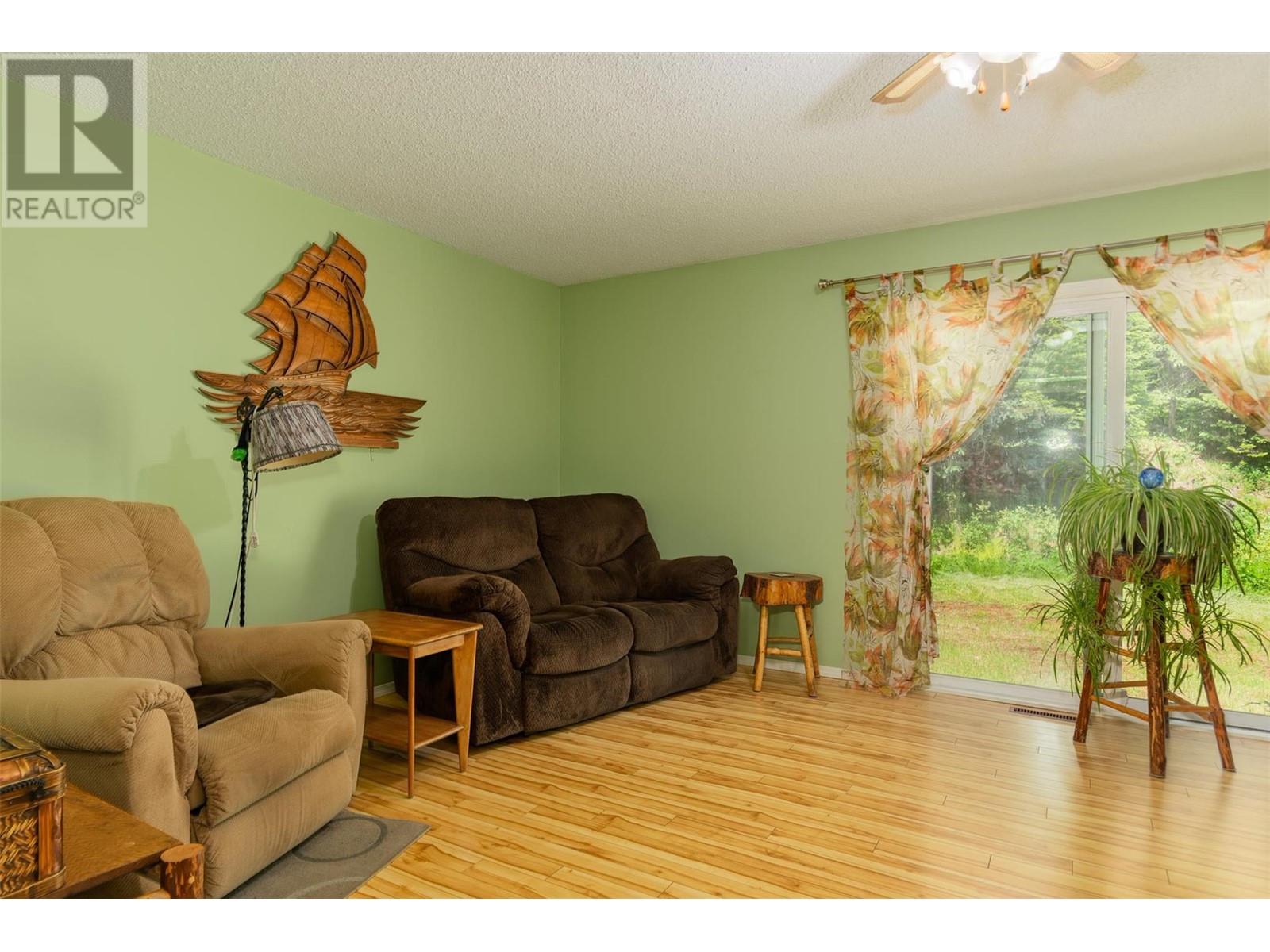 125 Beavervale Road, Ross Spur
