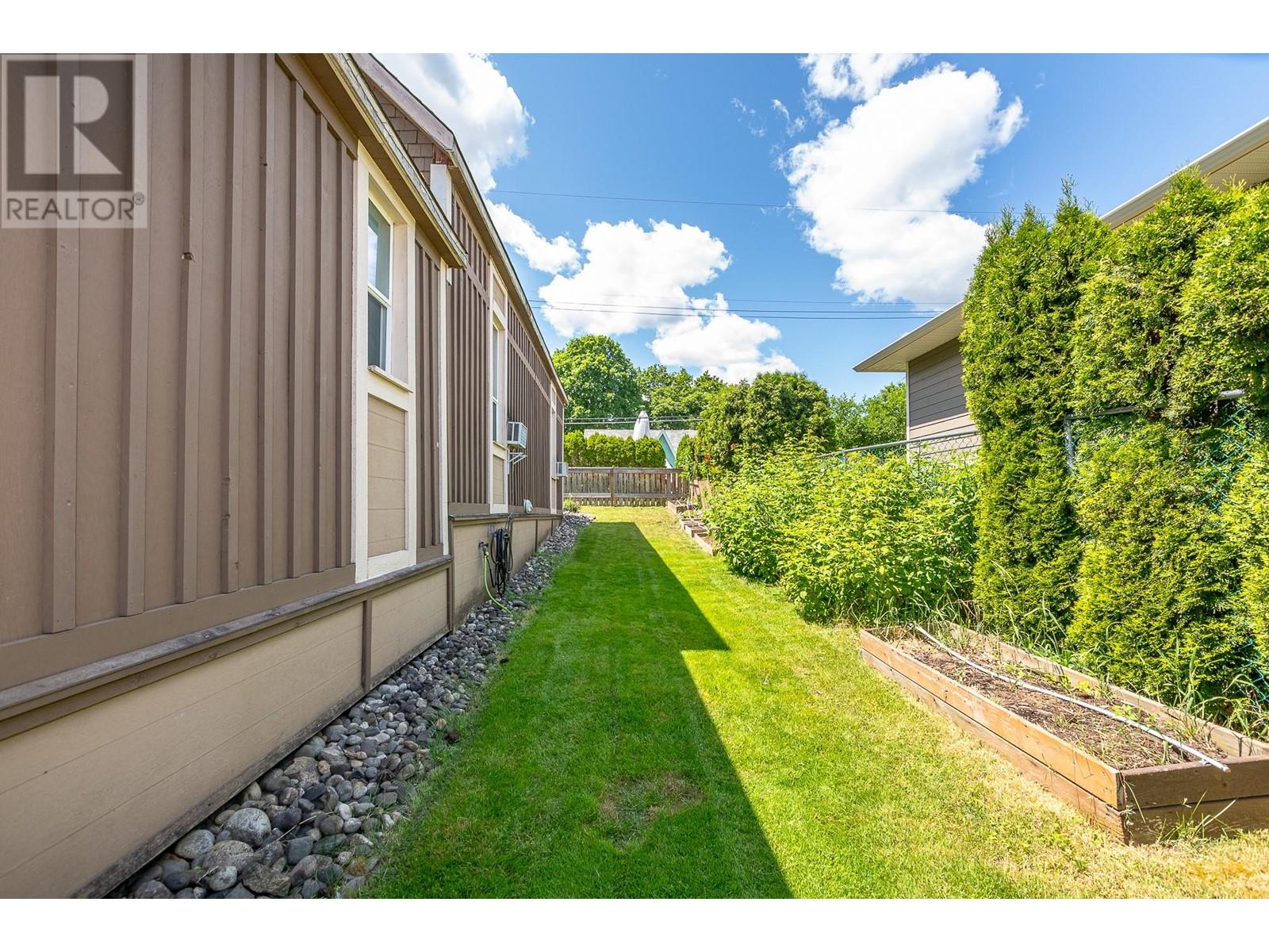 Photo 40 of 150 1 Street Se, Salmon Arm BC
