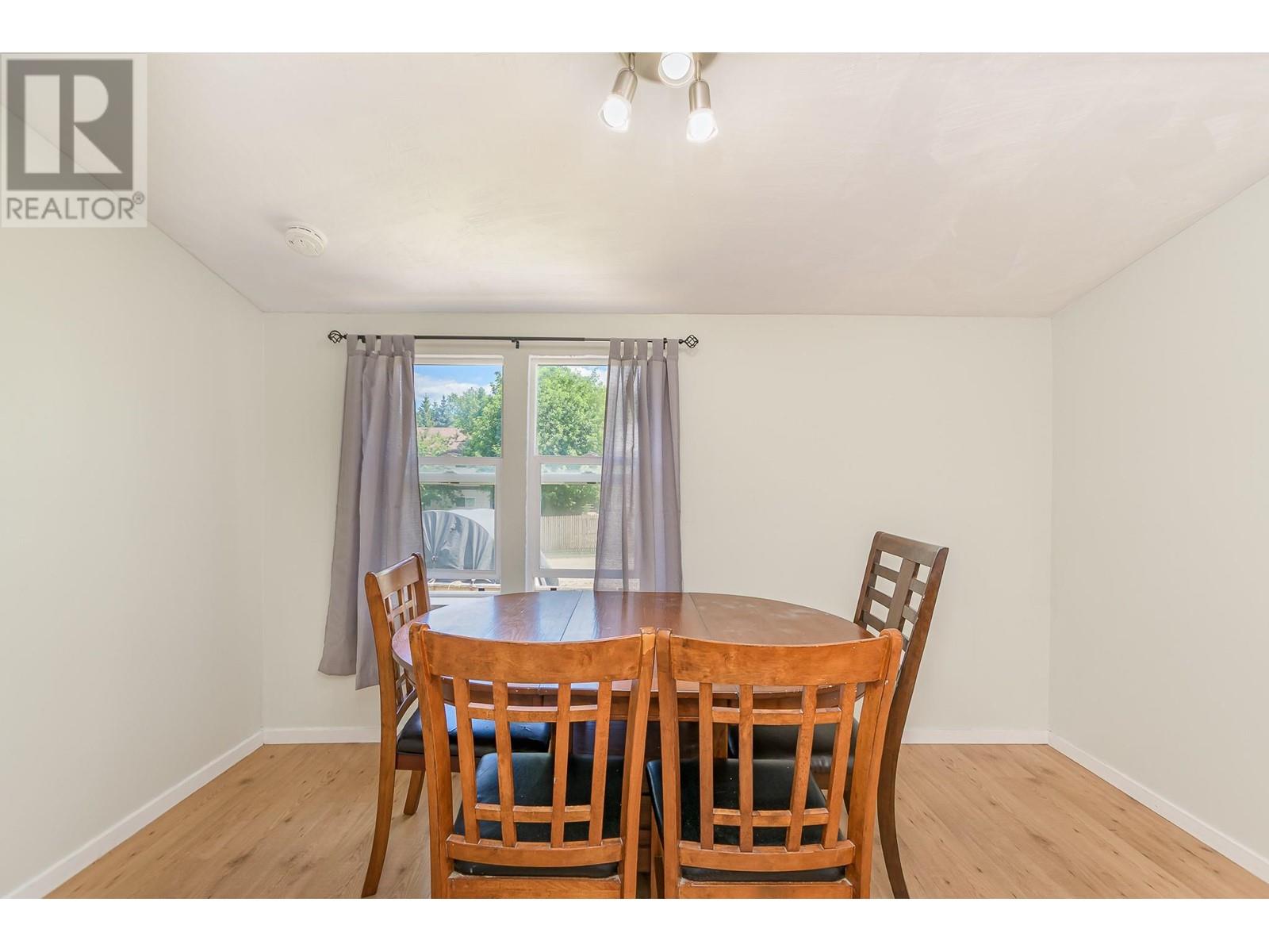 Photo 32 of 150 1 Street Se, Salmon Arm BC