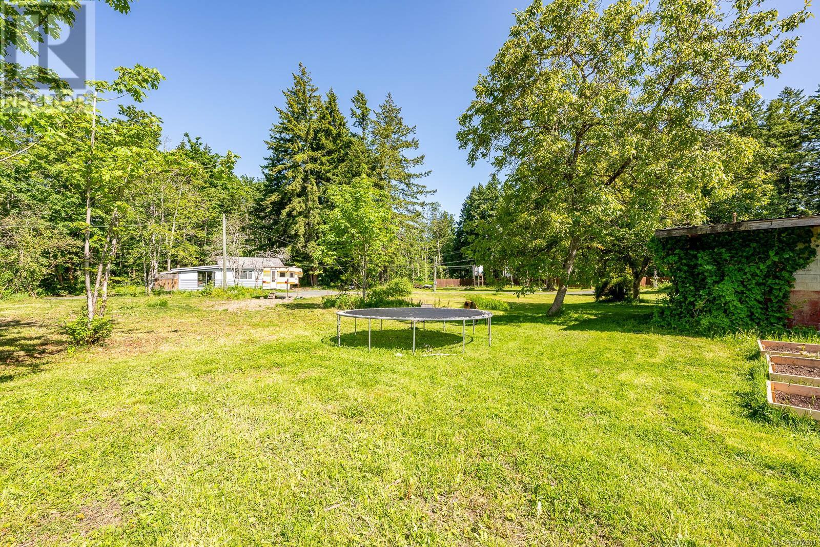 Photo 32 of 4399 Island Hwy S, Courtenay BC