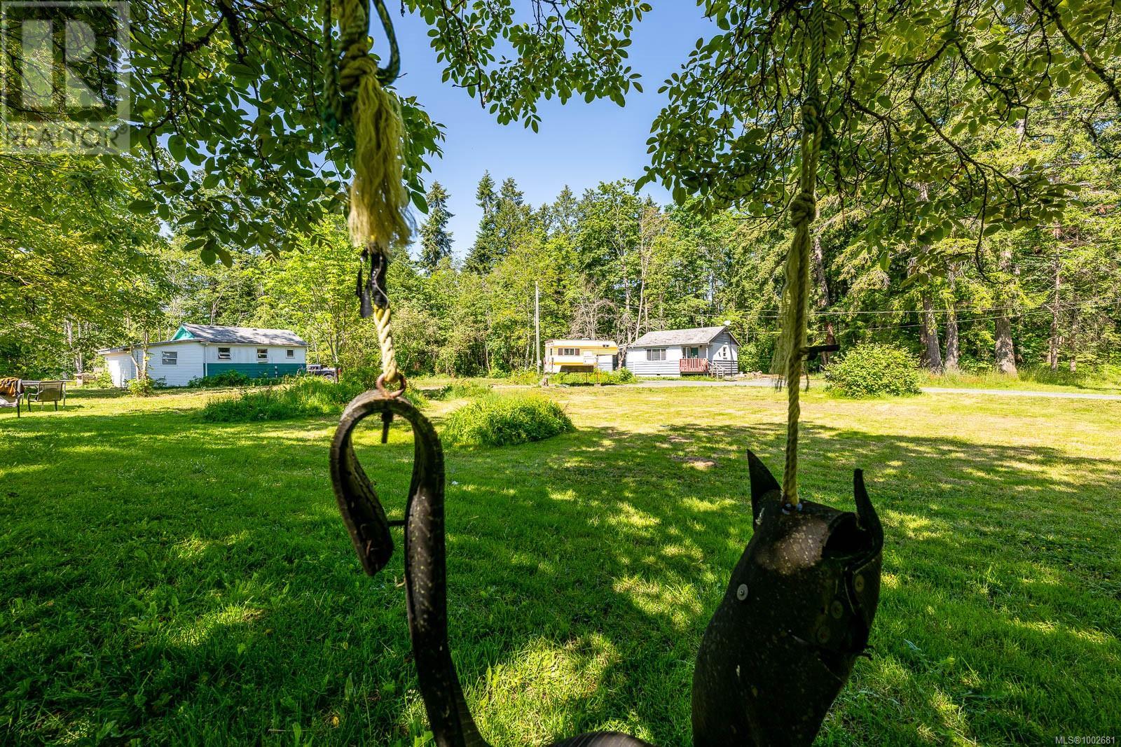 Photo 37 of 4399 Island Hwy S, Courtenay BC