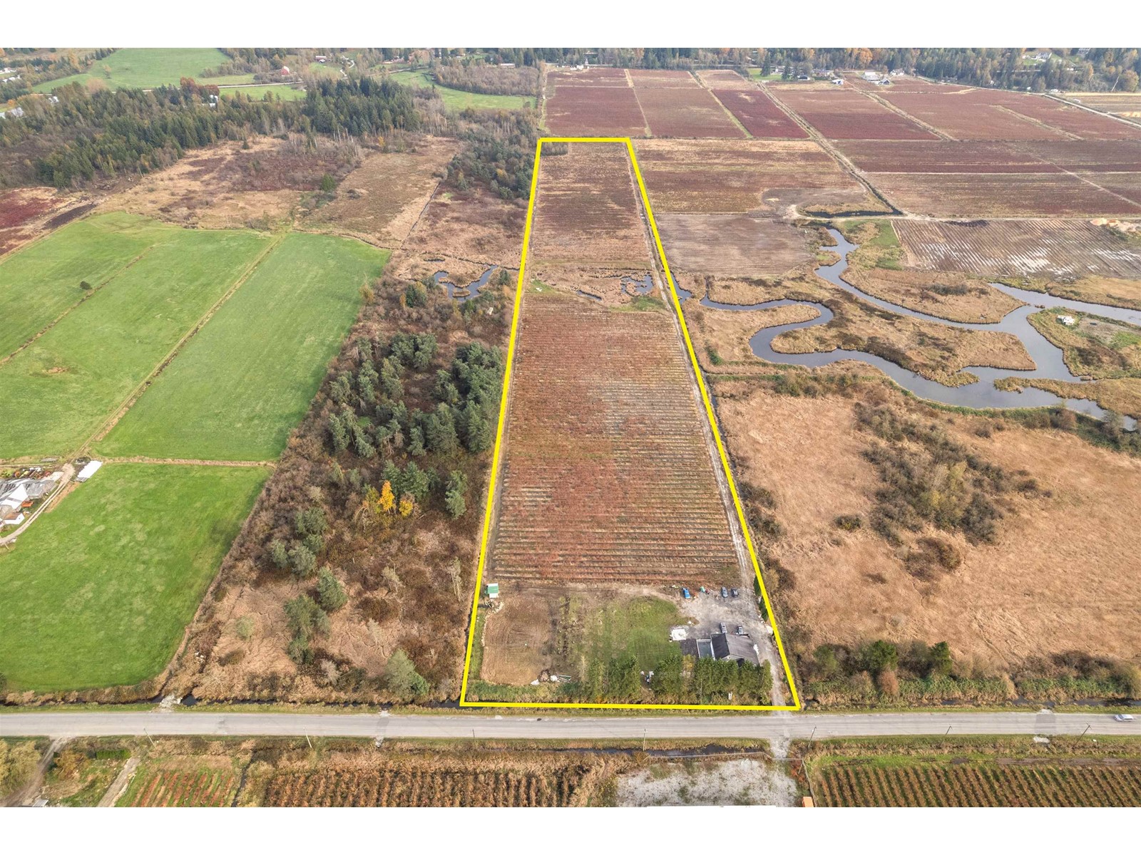 Photo 2 of 11186 Farms Road, Mission BC