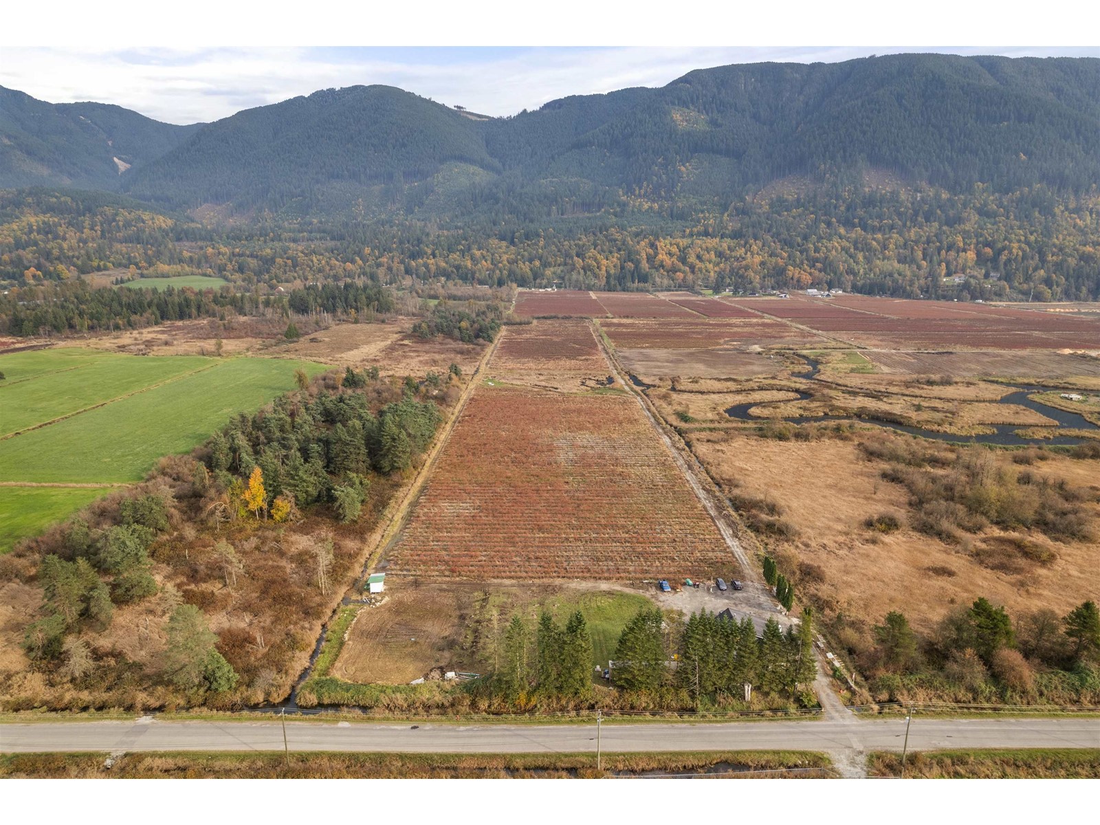 Photo 37 of 11186 Farms Road, Mission BC