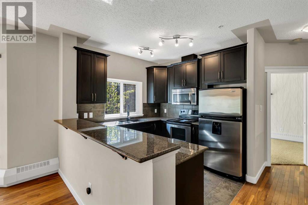 Single Family House for Sale in   Discovery Ridge Close SW Discovery Ridge Calgary 