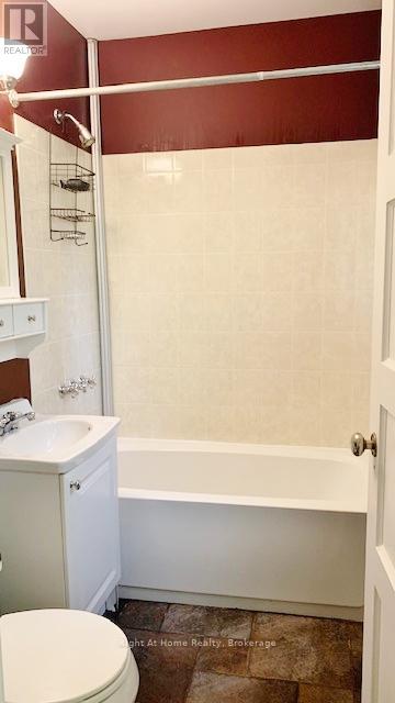Photo 14 of 125 Gary Avenue, Hamilton ON