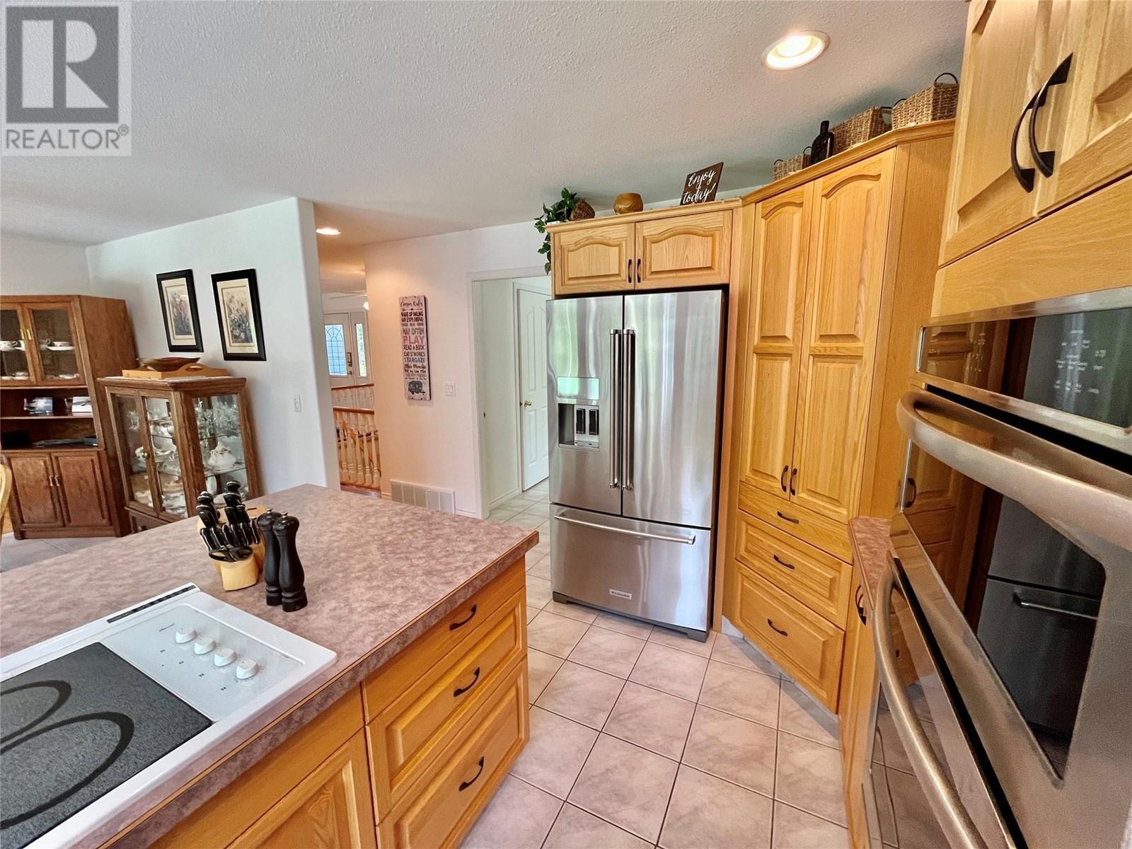 Photo 50 of 3850 Sommerville Husted Road, Malakwa BC