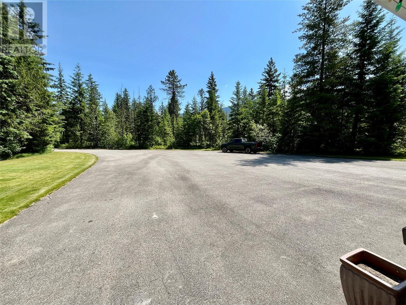 Photo 55 of 3850 Sommerville Husted Road, Malakwa BC