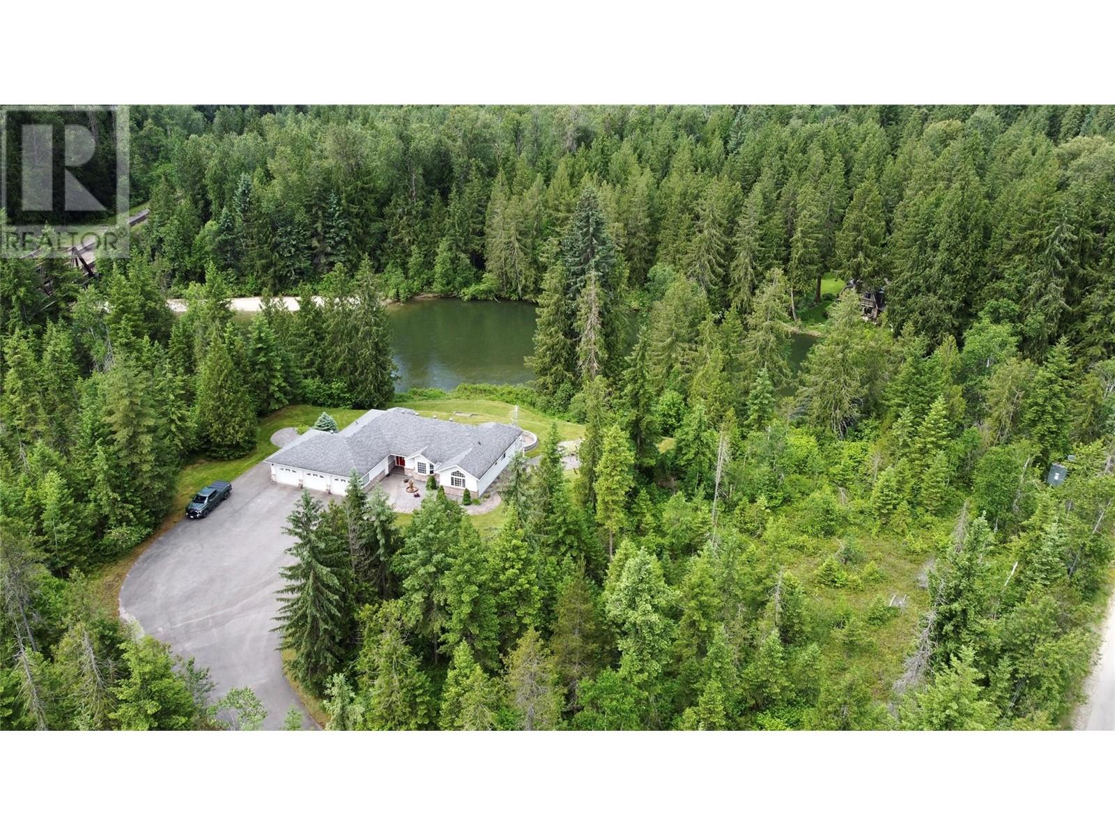 Photo 92 of 3850 Sommerville Husted Road, Malakwa BC
