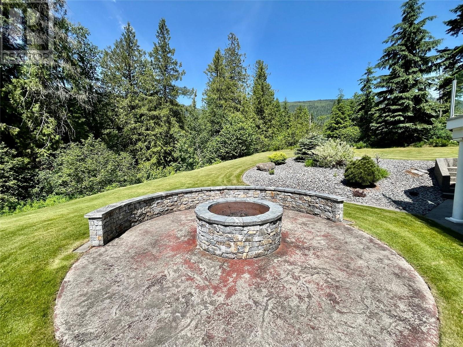 Photo 64 of 3850 Sommerville Husted Road, Malakwa BC