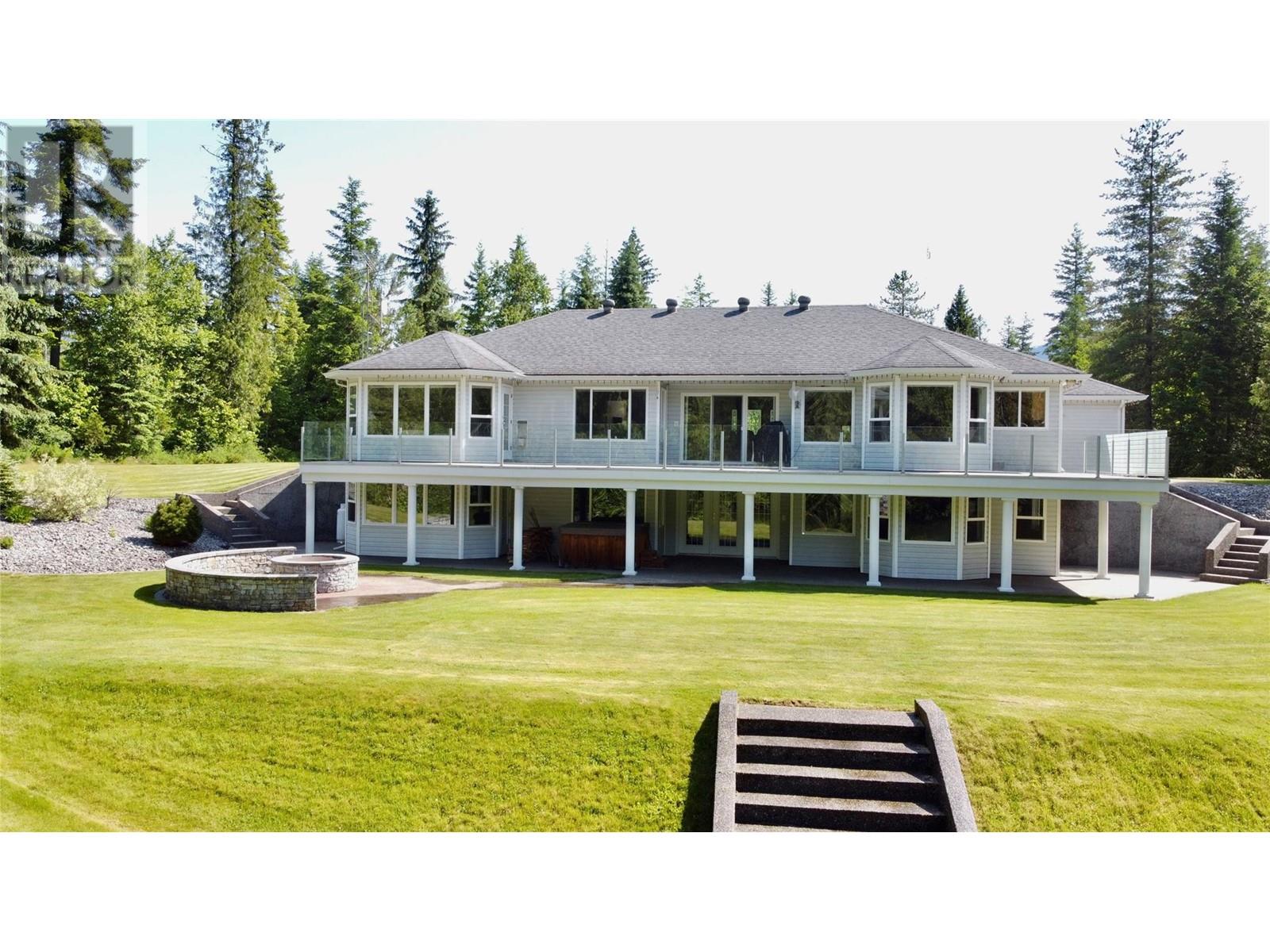 Photo 35 of 3850 Sommerville Husted Road, Malakwa BC