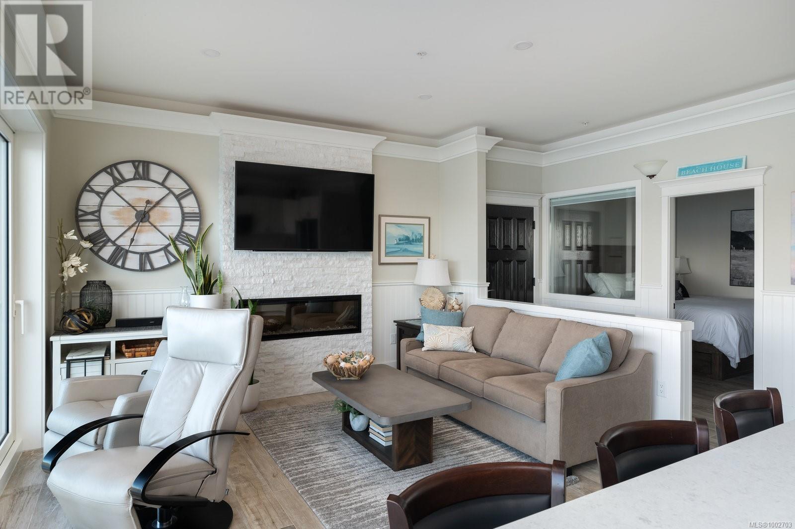6B 1000 SookePoint Pl, Sooke
