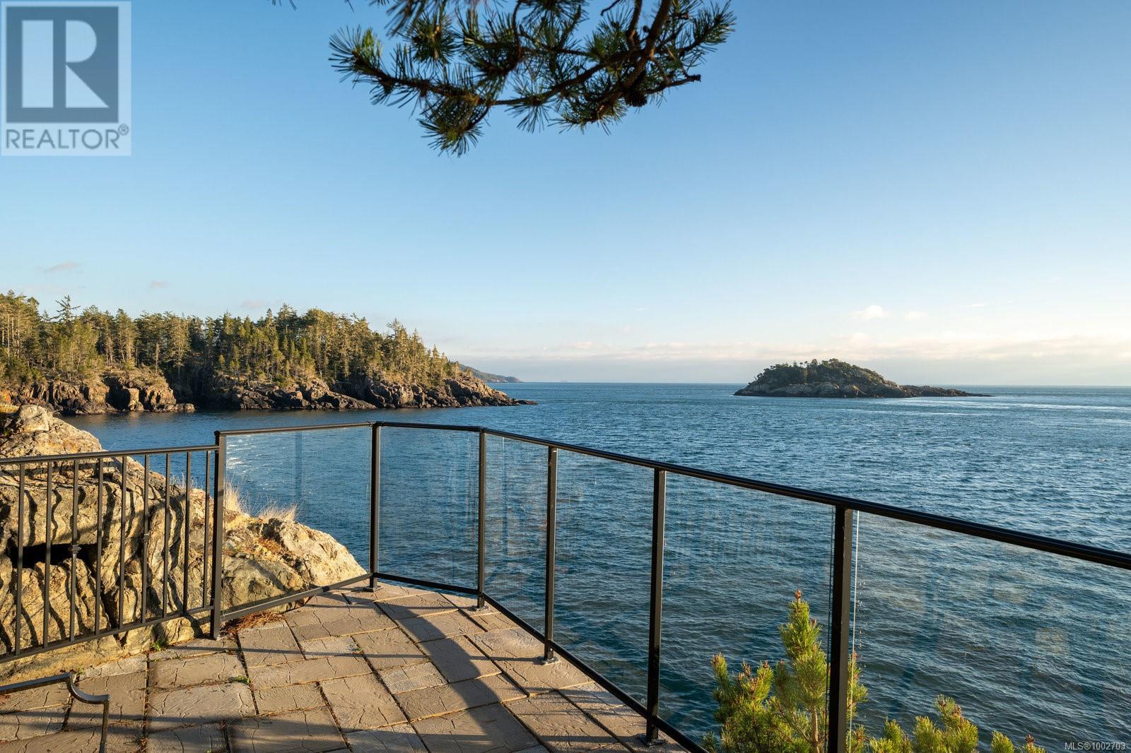 6B 1000 SookePoint Pl, Sooke