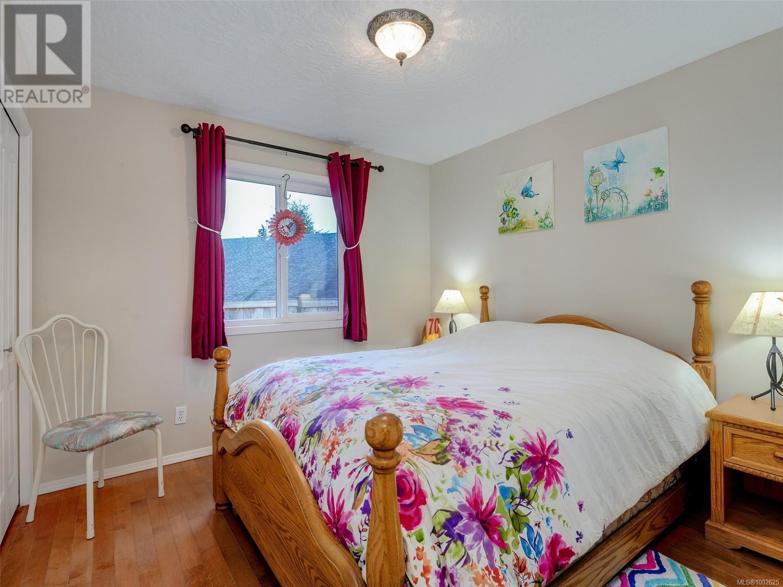 2175 Maple Ave N, Sooke