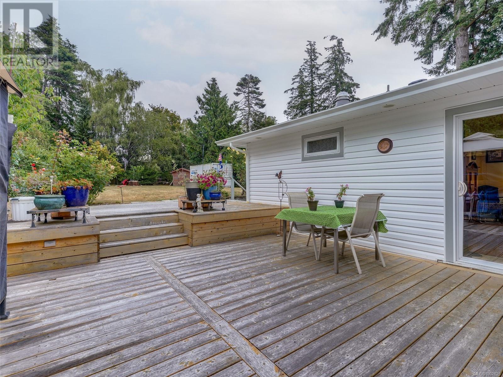 2175 Maple Ave N, Sooke