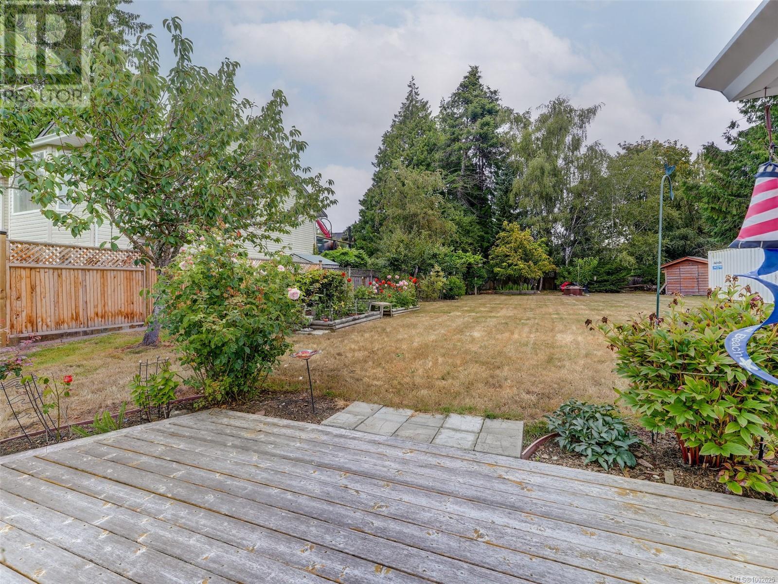 2175 Maple Ave N, Sooke